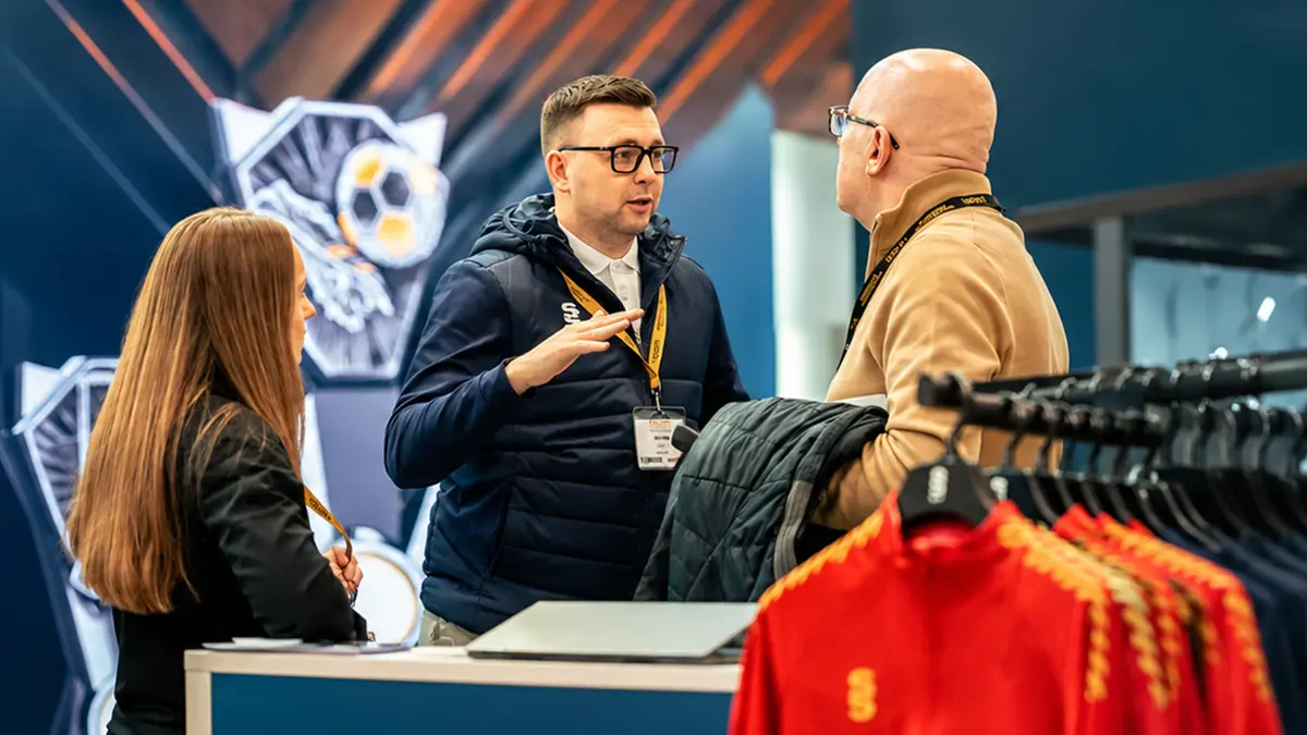 Trade partner teamwear